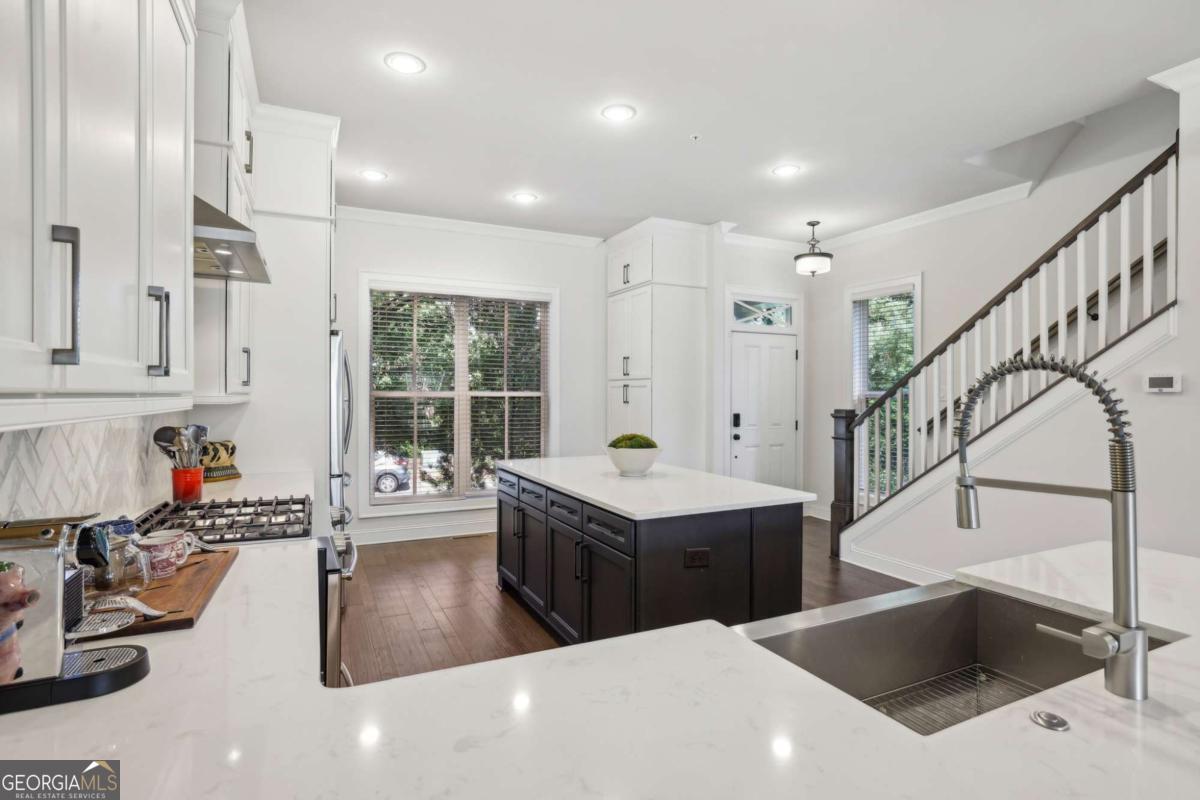 275 Cricket Lane