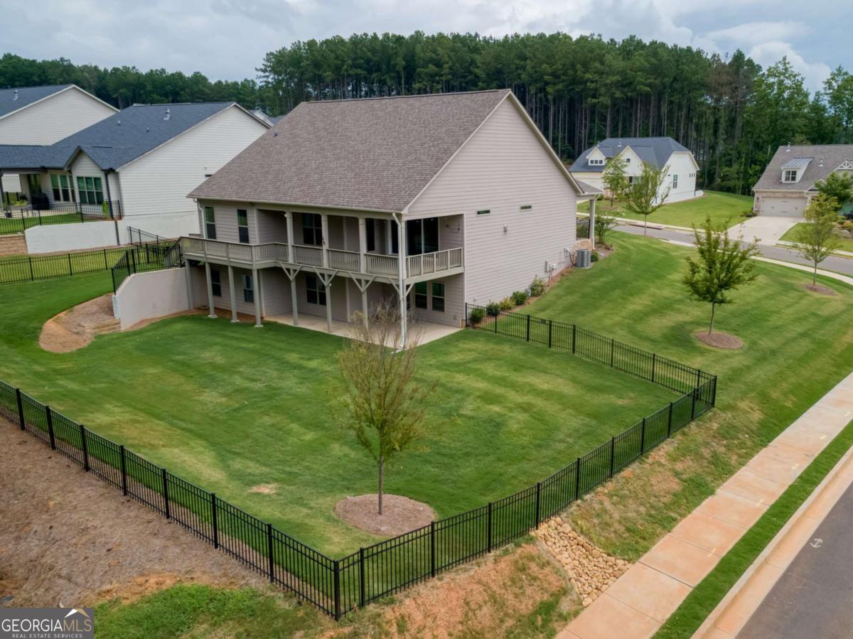 438 Southland Circle