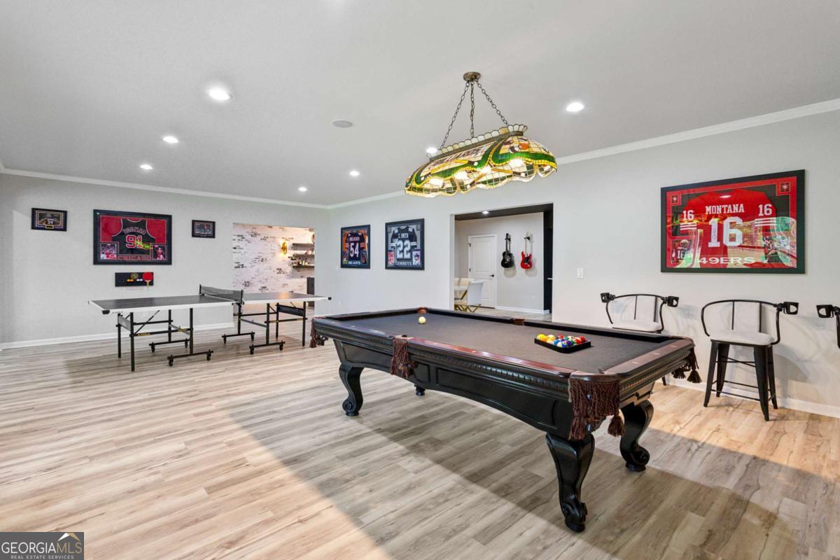 438 Southland Circle
