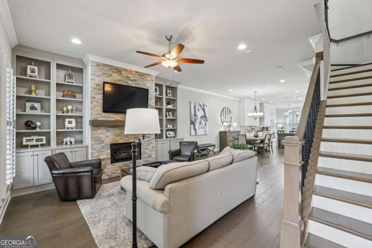 355 Cricket Lane