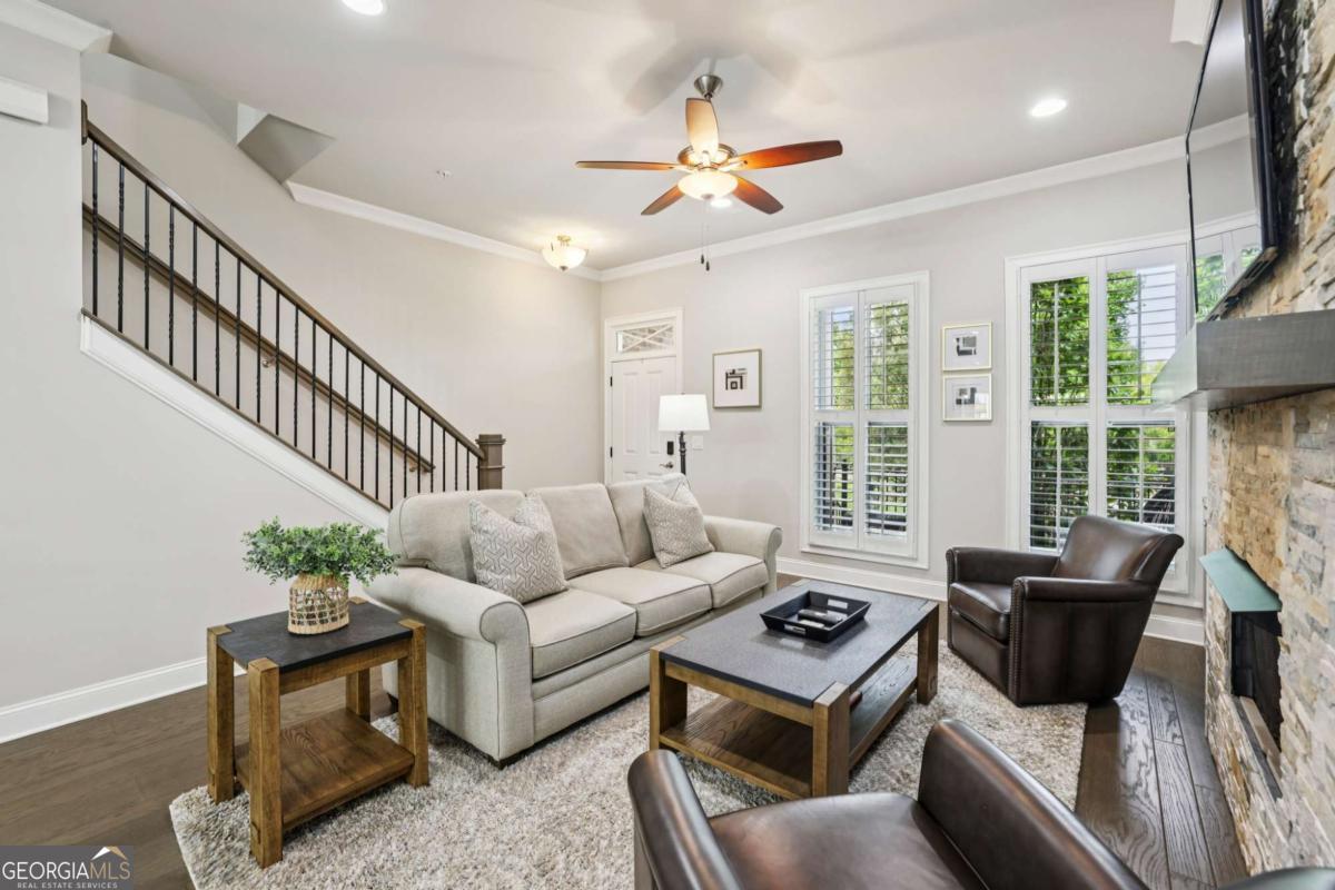 355 Cricket Lane