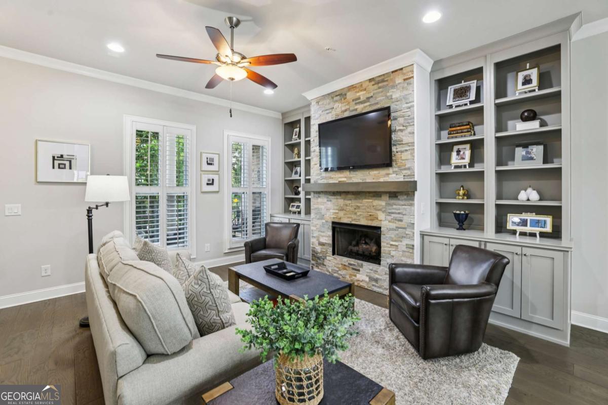 355 Cricket Lane