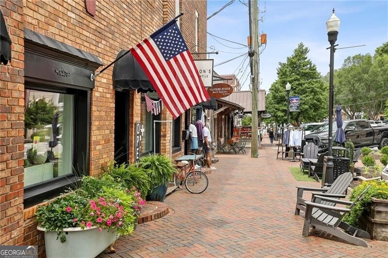 105 Cumming Street