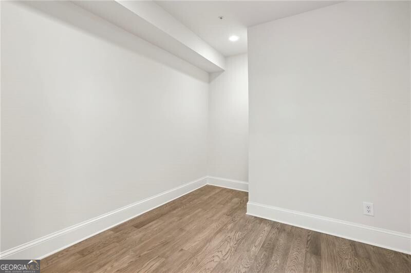 105 Cumming Street