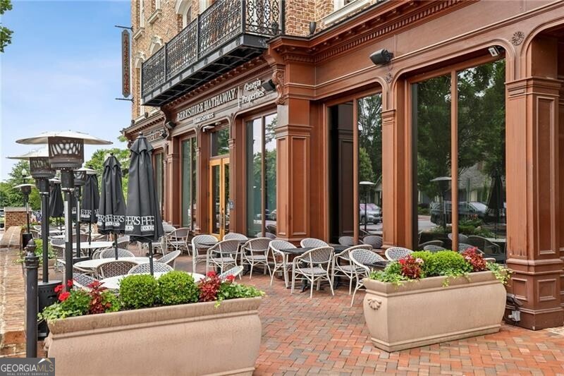 105 Cumming Street