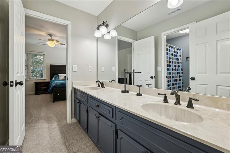 2710 Lakewind Court, Alpharetta