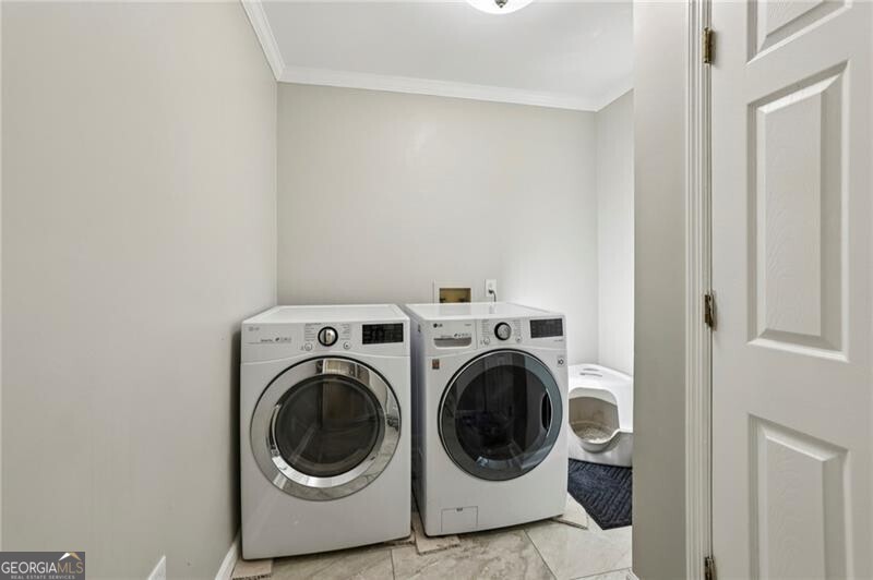 2710 Lakewind Court, Alpharetta