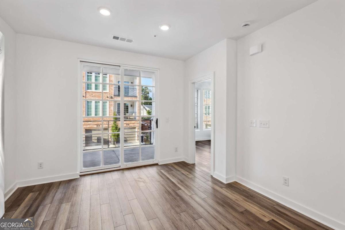 432 Burton Drive # 301