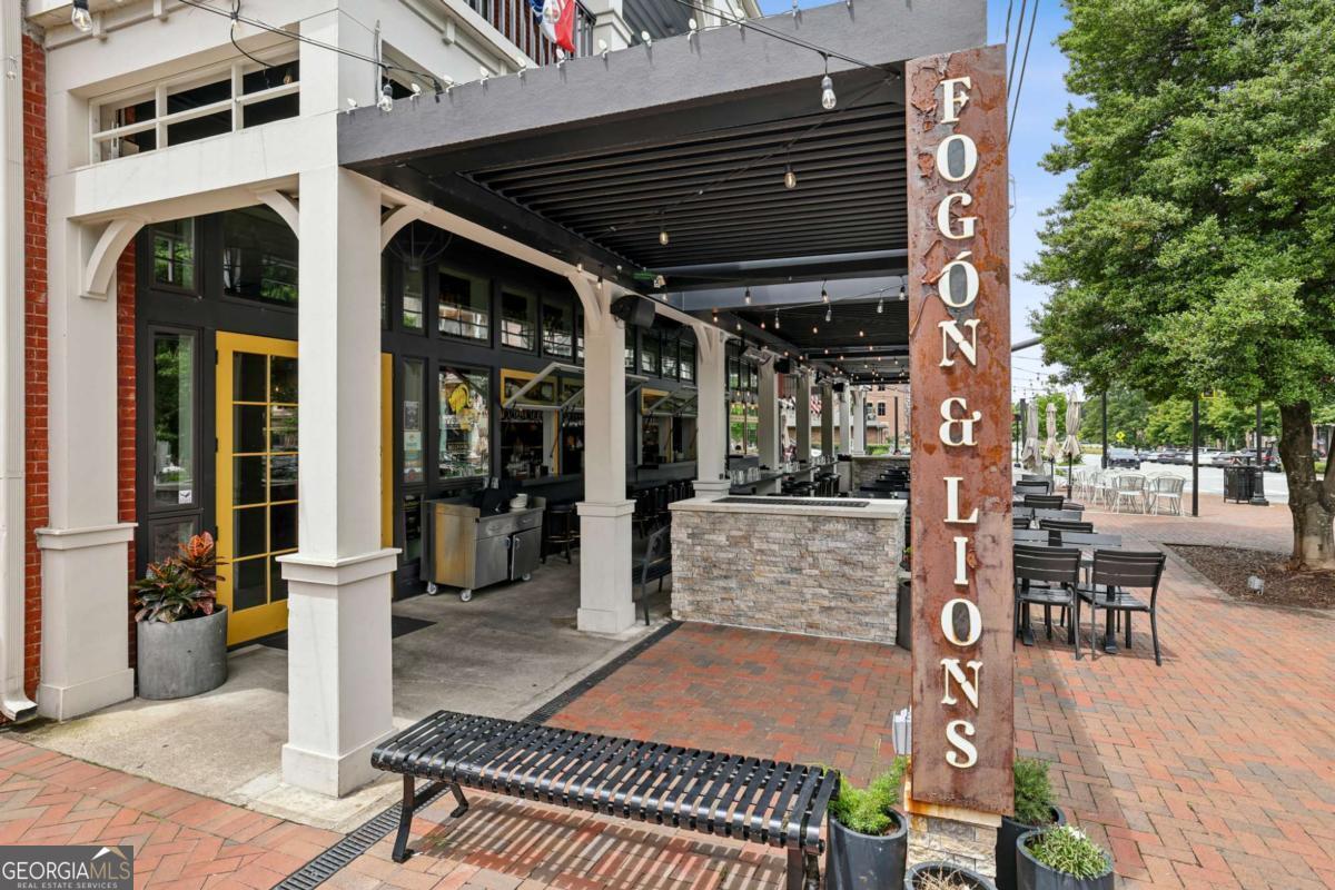 432 Burton Drive # 301