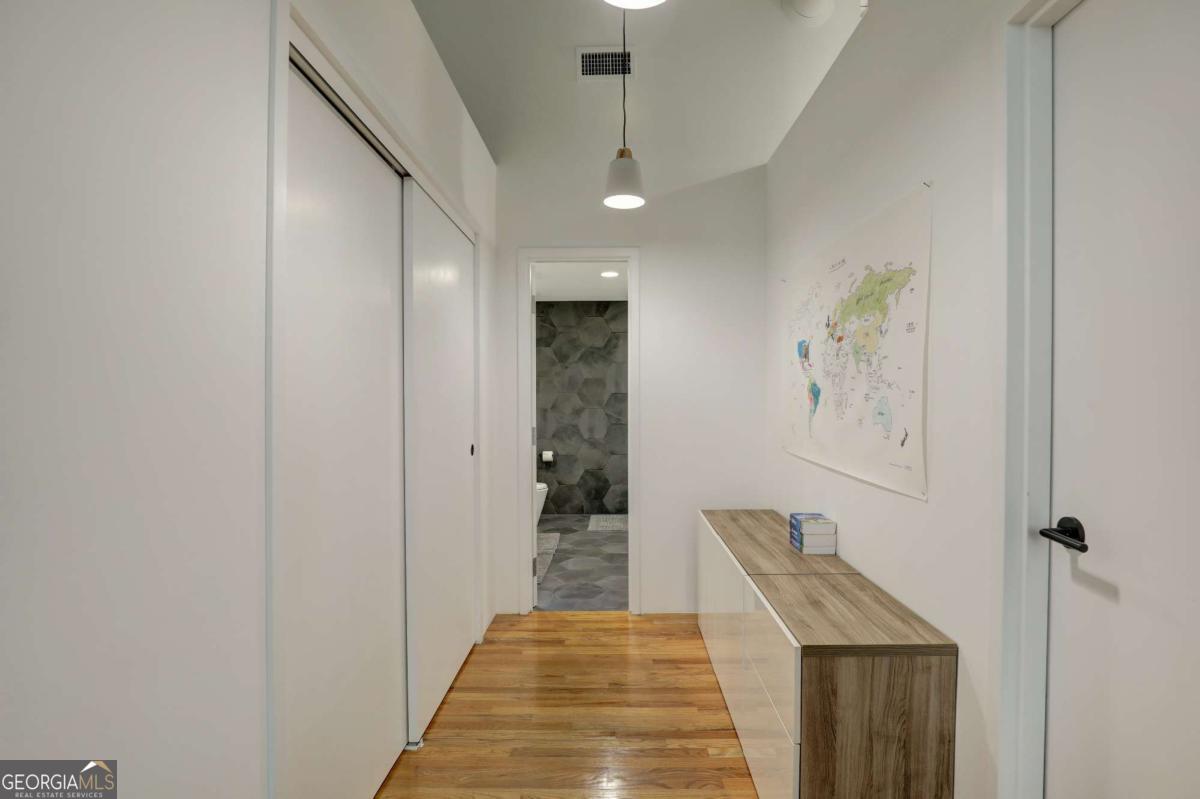 3235 Roswell Road # 703