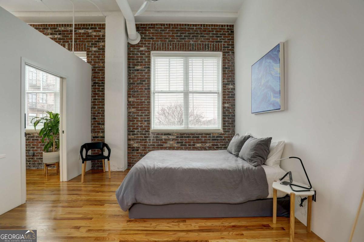 3235 Roswell Road # 703