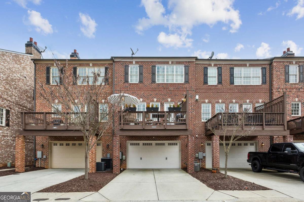 430 Rose Garden Lane