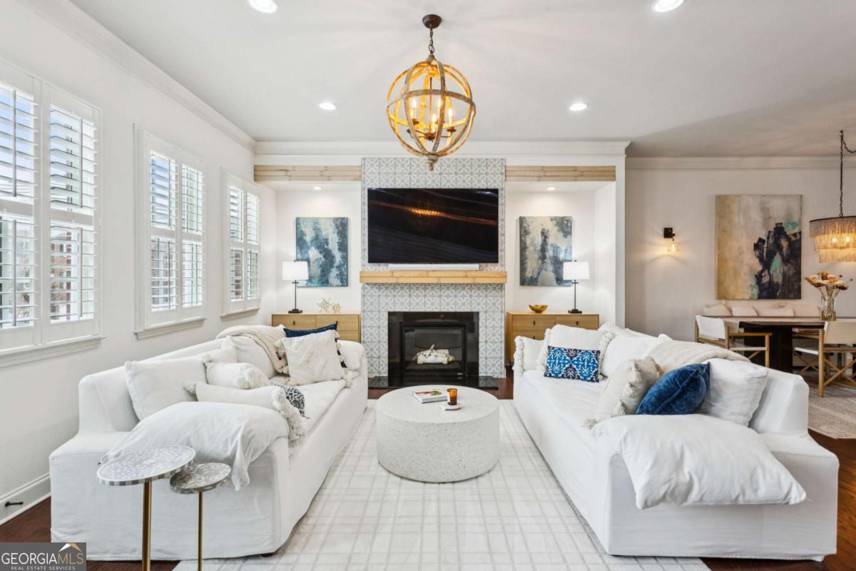 430 Rose Garden Lane