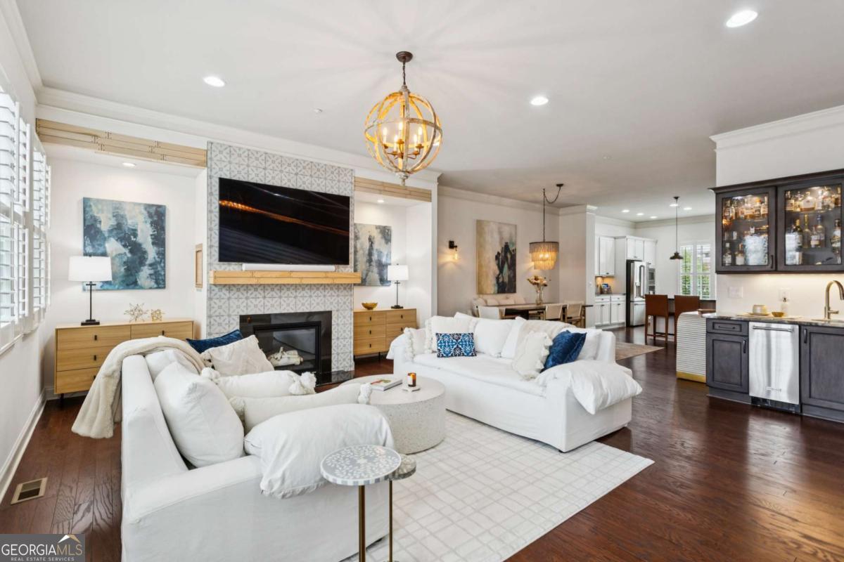 430 Rose Garden Lane