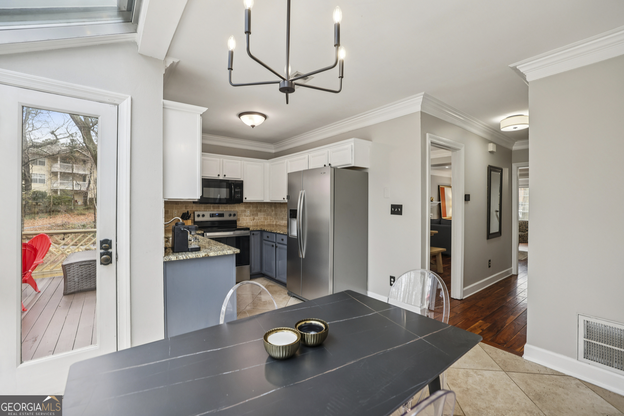 42 Mount Vernon Circle