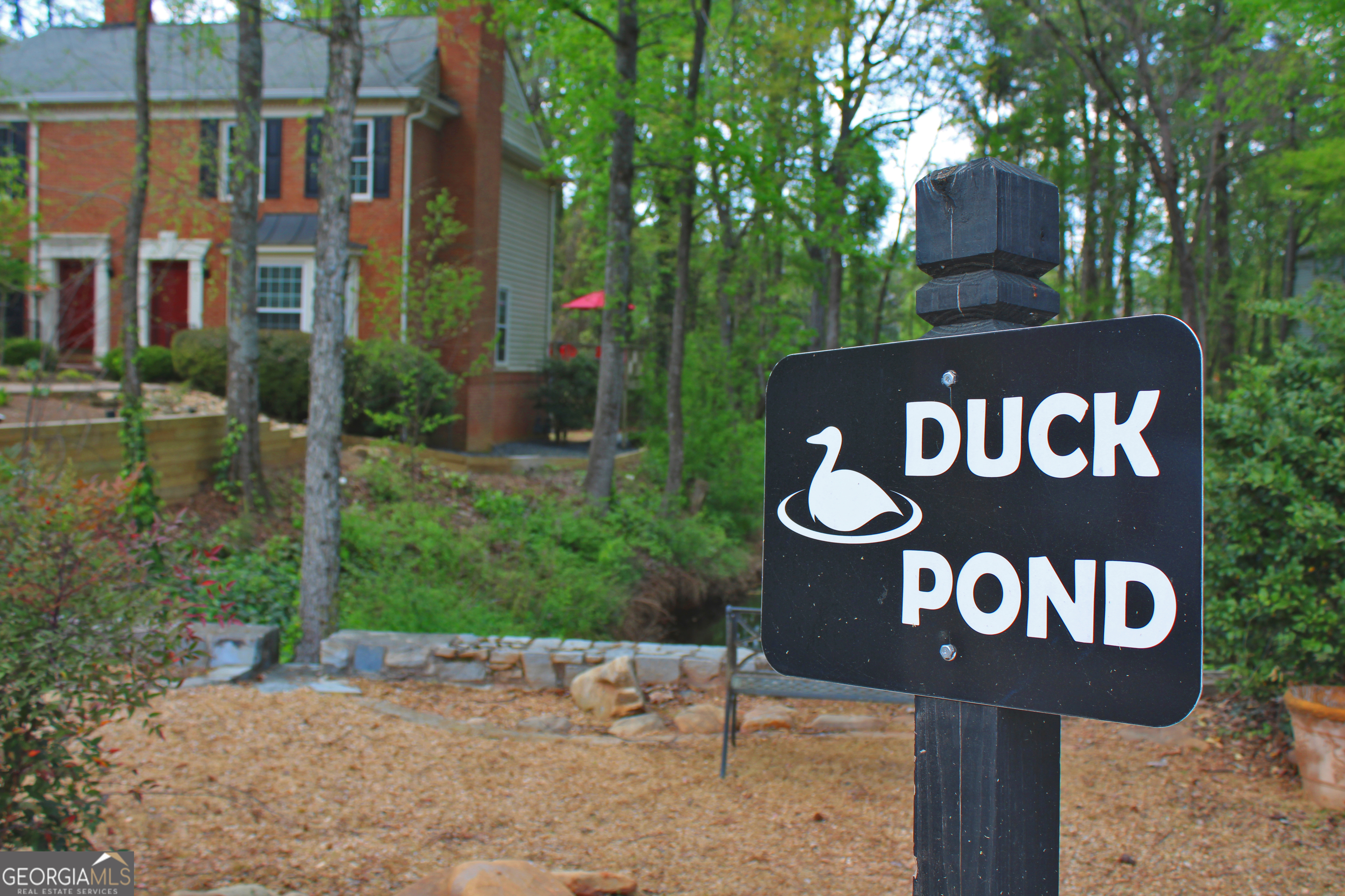 42 Mount Vernon Circle