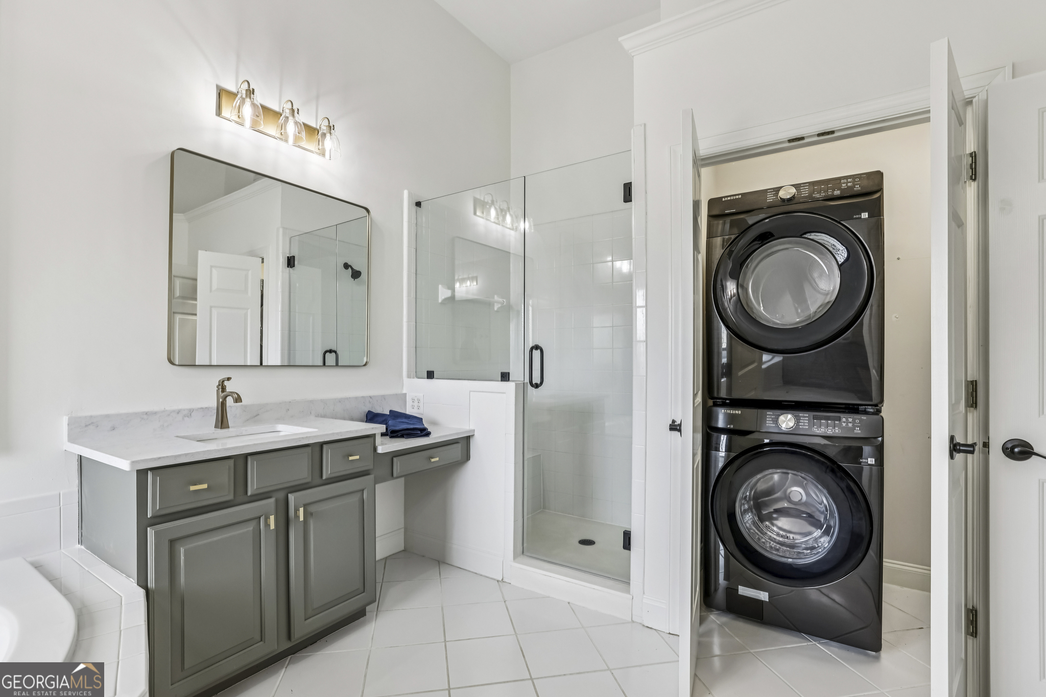 1165 Beacon Hill Crossing