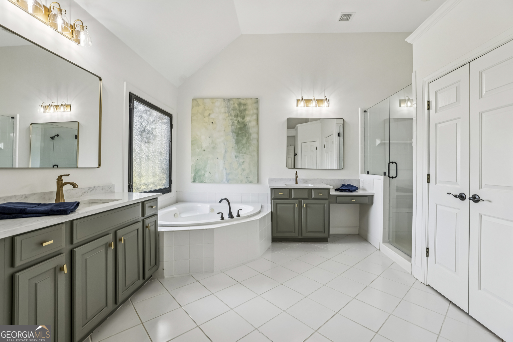 1165 Beacon Hill Crossing