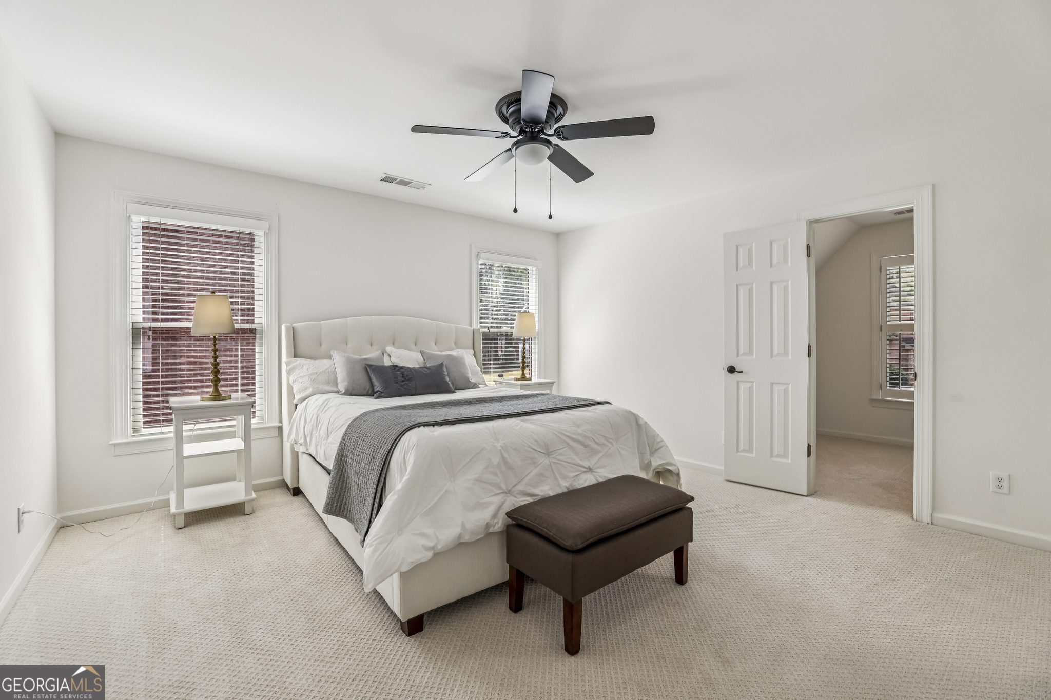 1165 Beacon Hill Crossing