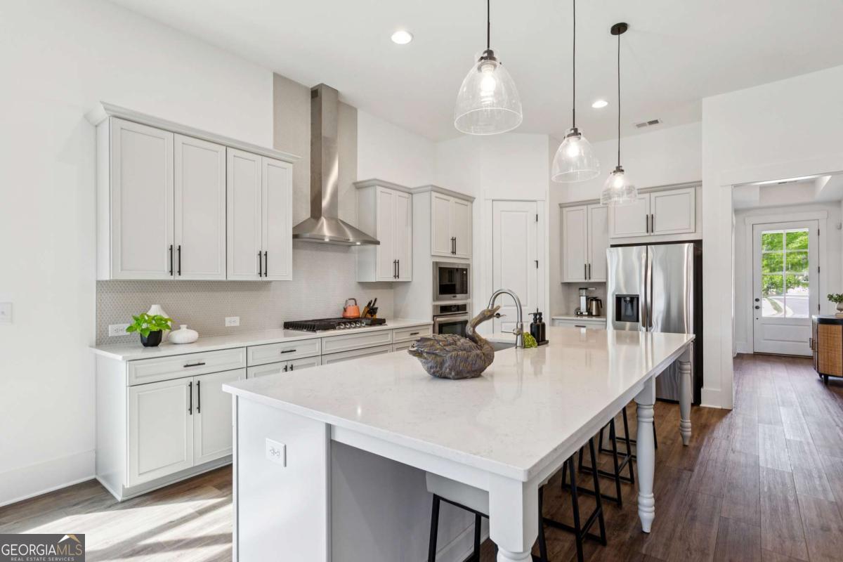 443 Southland Circle