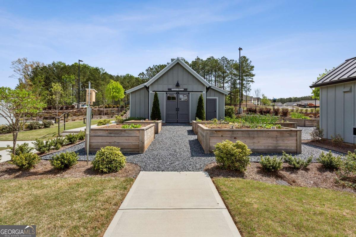 443 Southland Circle