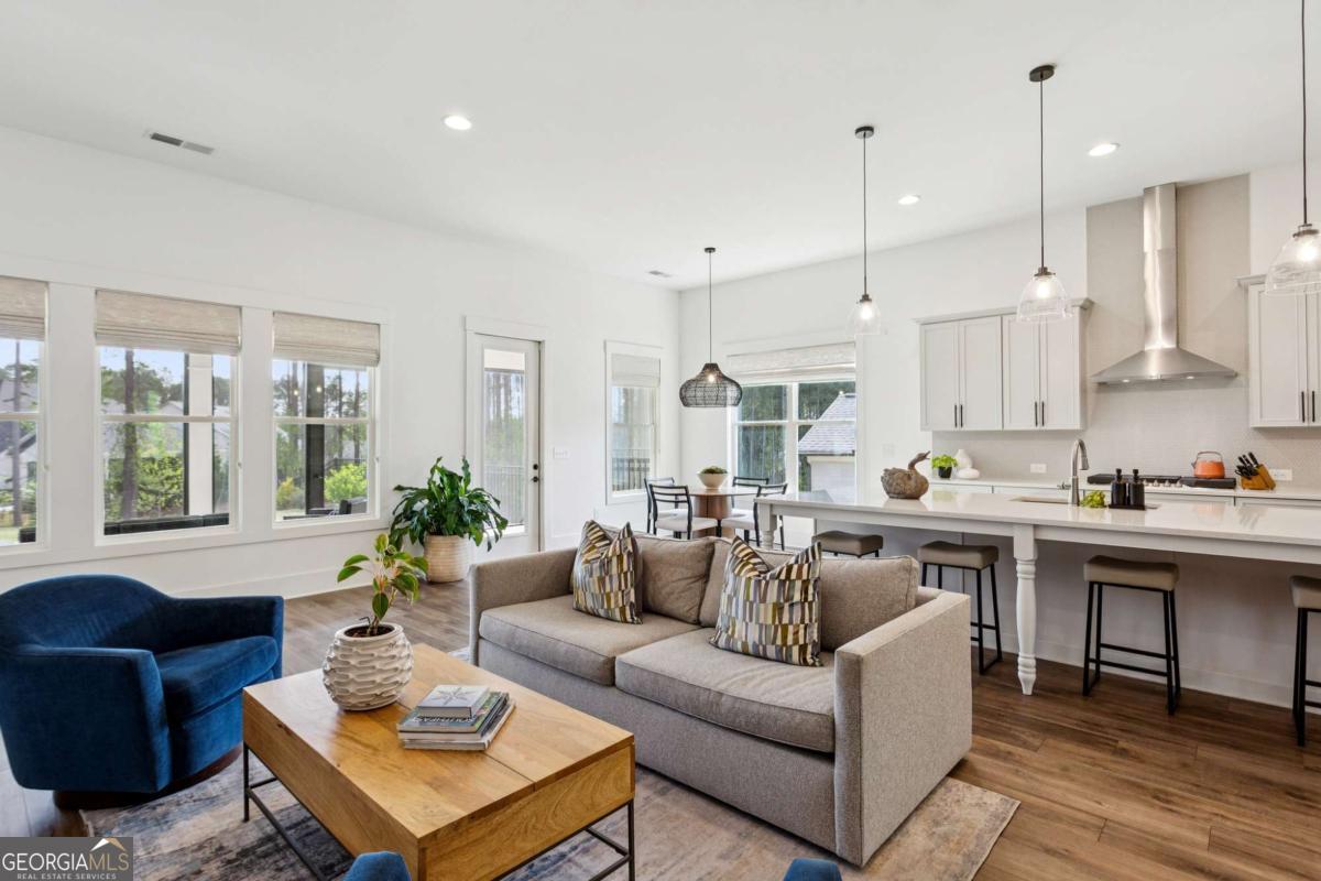 443 Southland Circle