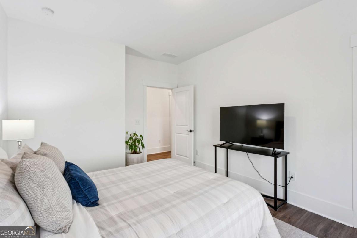 443 Southland Circle