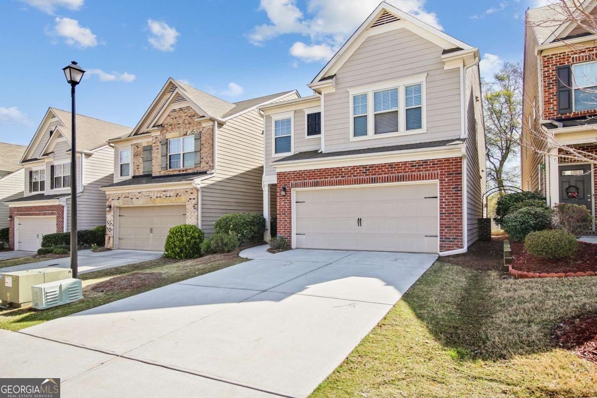 5090 BREEZEWOOD Circle