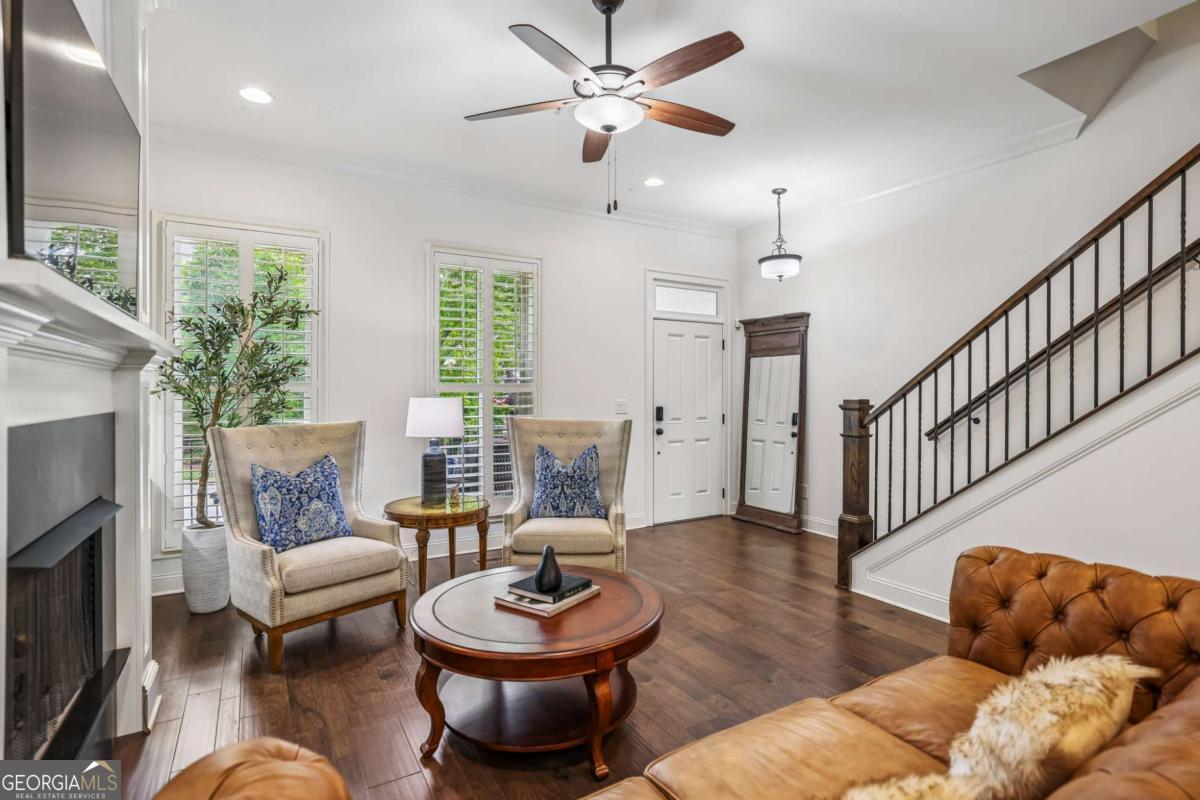 305 Cricket Lane