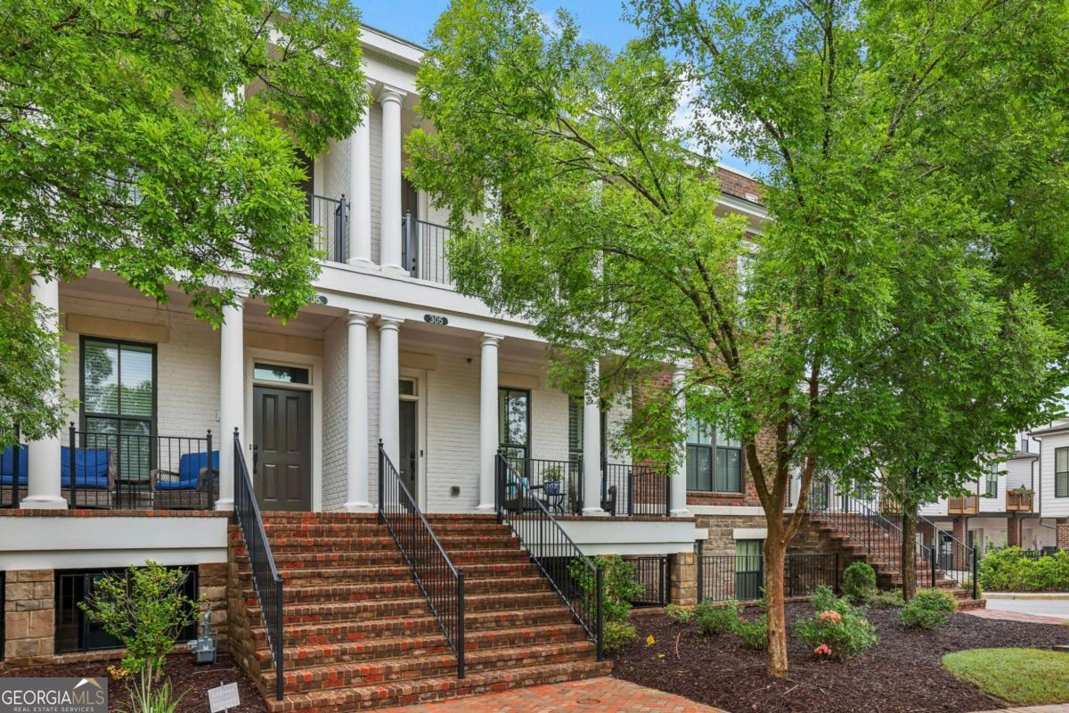 305 Cricket Lane