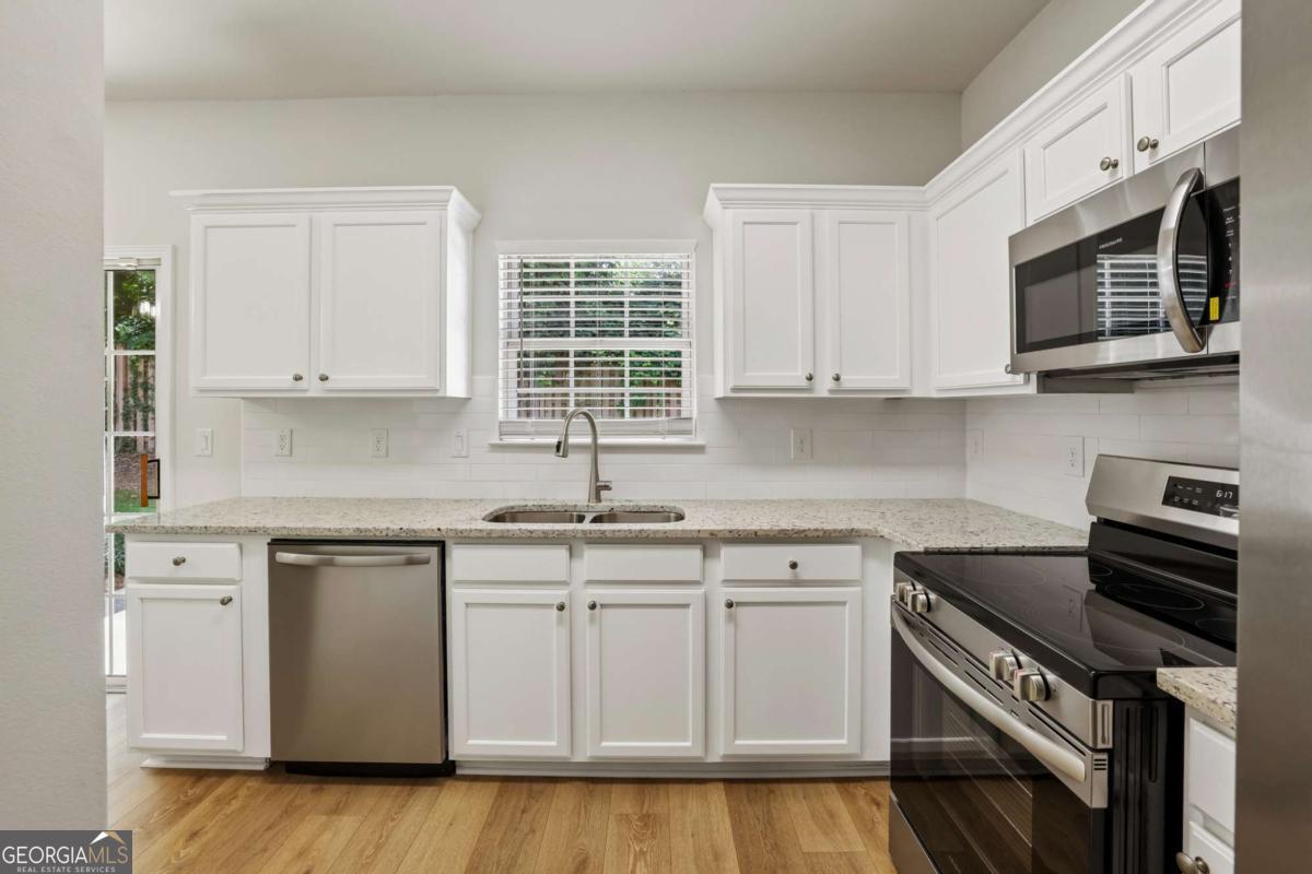 332 Azalea Circle