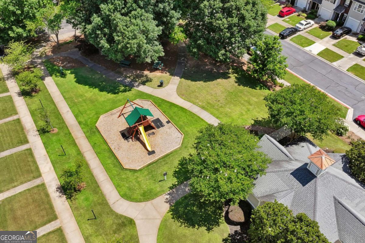 332 Azalea Circle