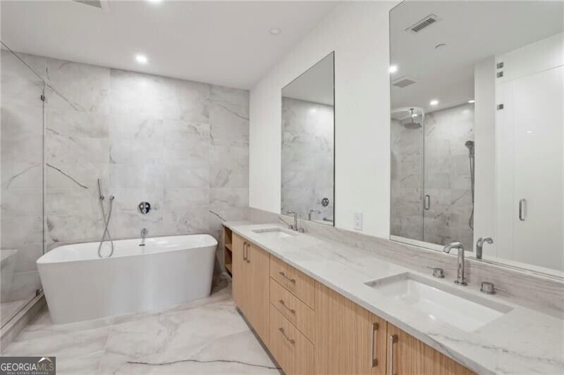 2425 Peachtree Road # 501