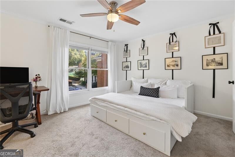 76 Mount Vernon Circle