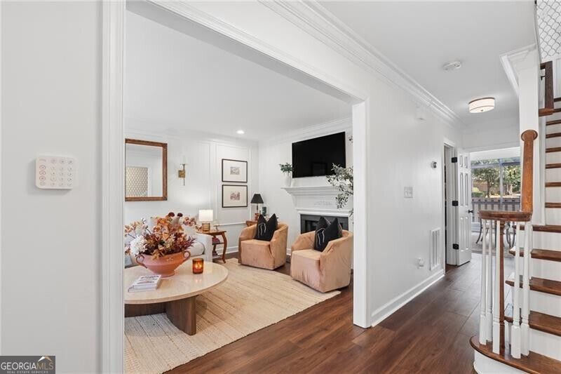 76 Mount Vernon Circle