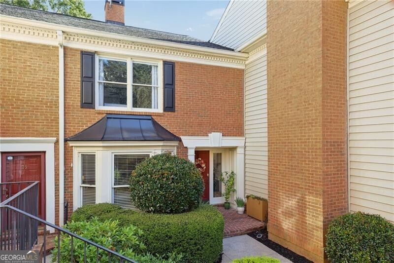 76 Mount Vernon Circle