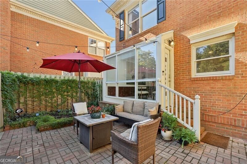 76 Mount Vernon Circle