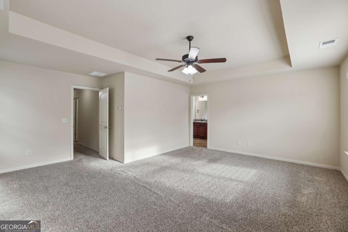 3145 ENGLEWOOD Drive