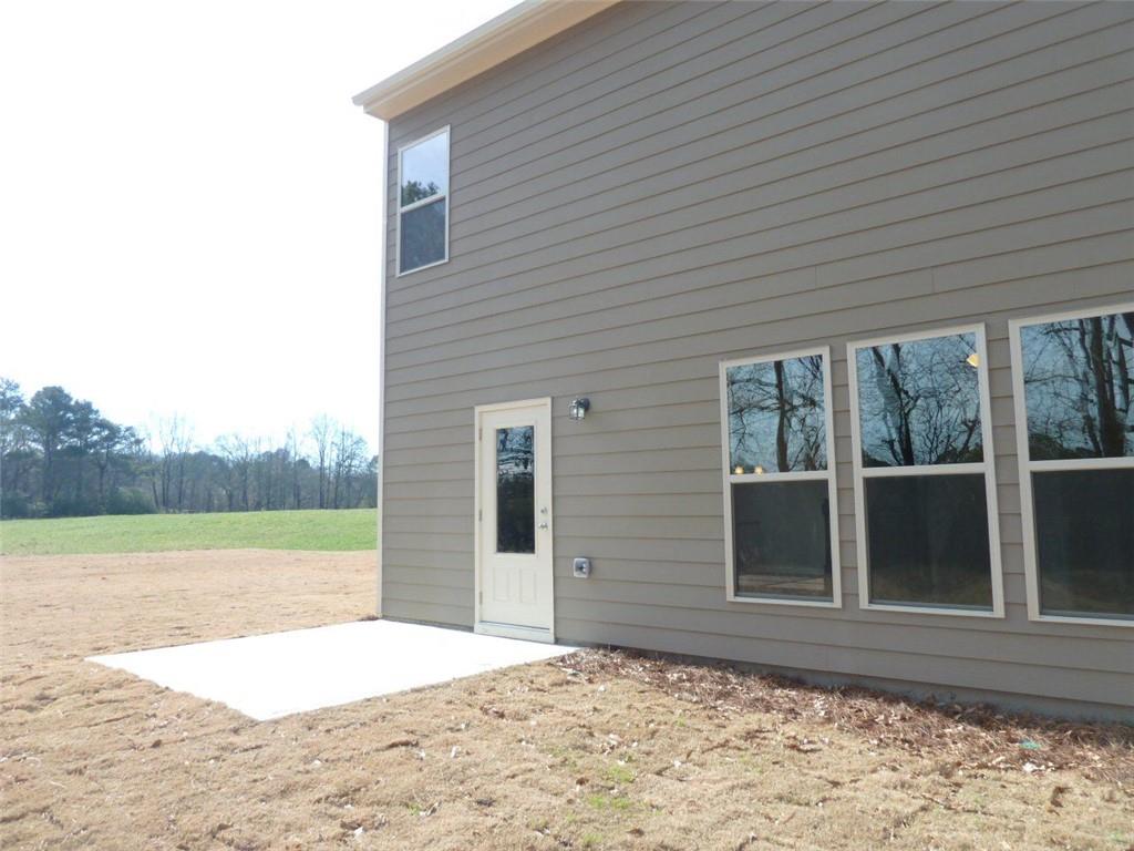 4990 BREEZEWOOD Circle