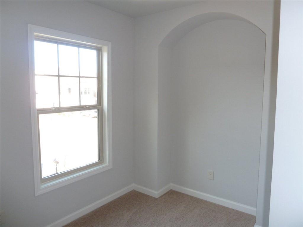 4990 BREEZEWOOD Circle