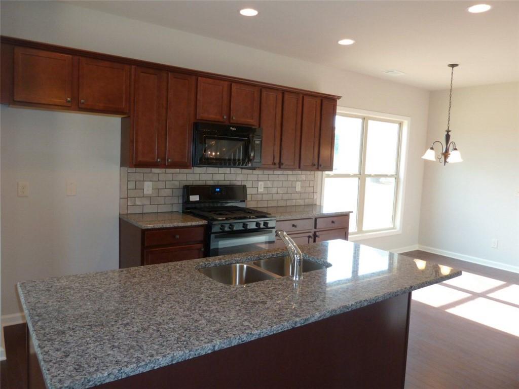 4990 BREEZEWOOD Circle