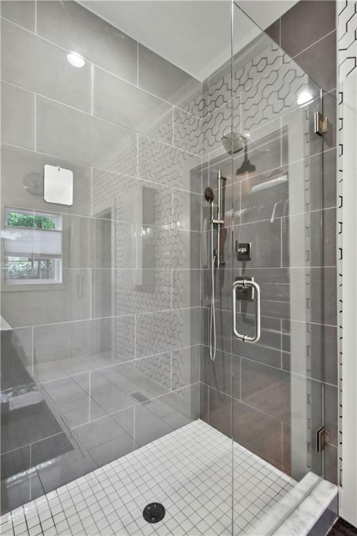 1237 MILTON Terrace SE