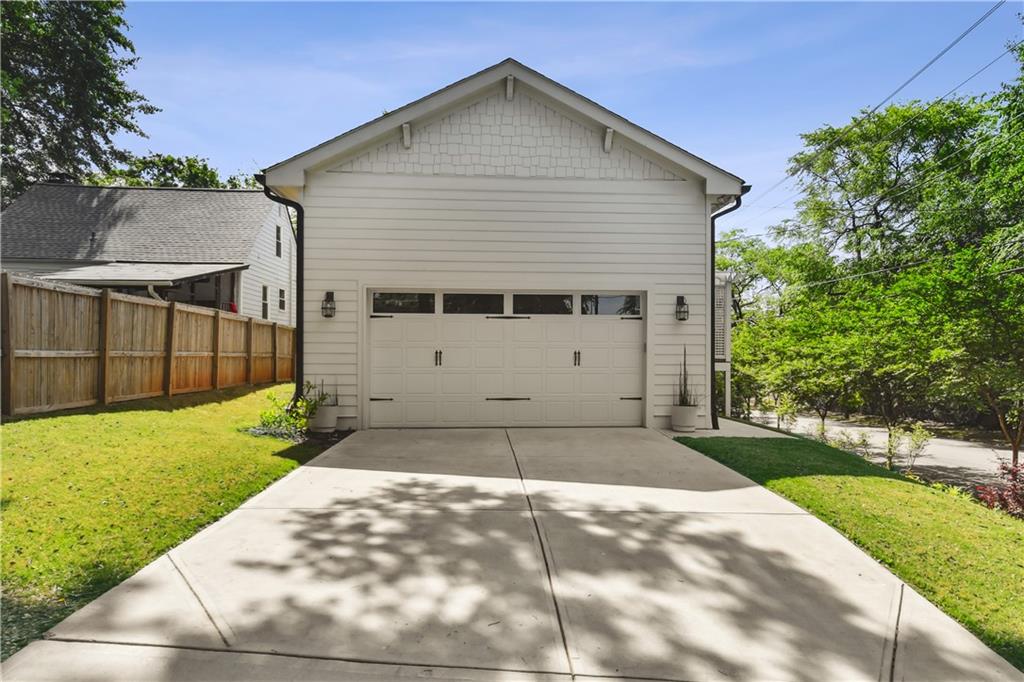 1237 MILTON Terrace SE