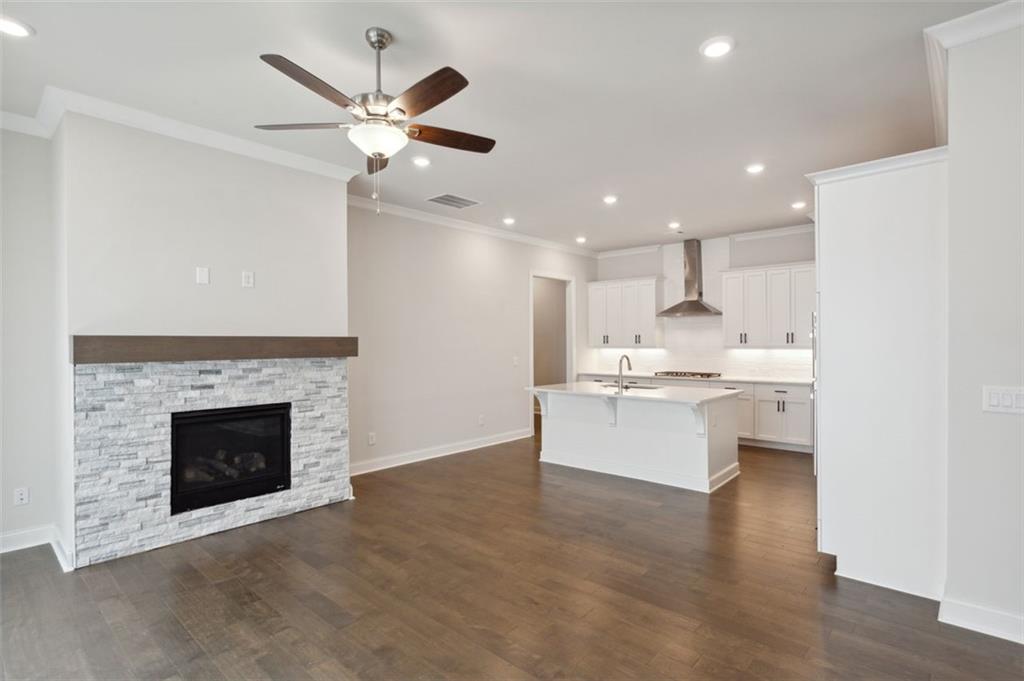 1000 Cagle Creek Overlook