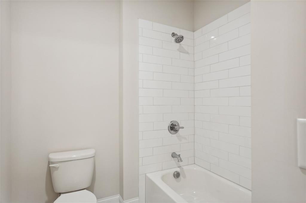 1000 Cagle Creek Overlook