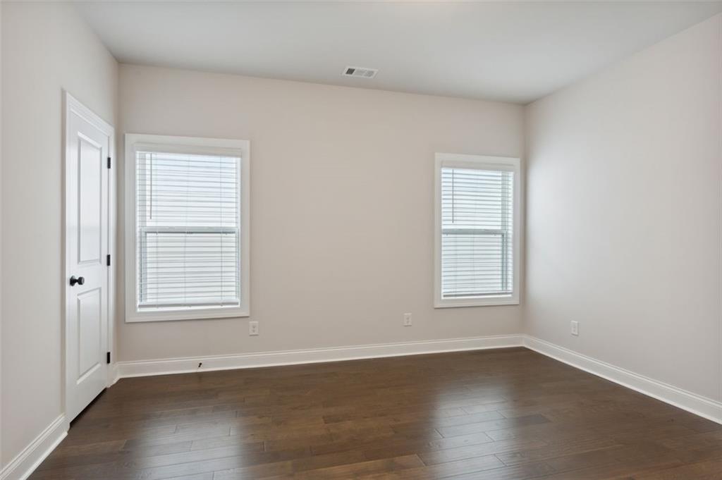 1000 Cagle Creek Overlook