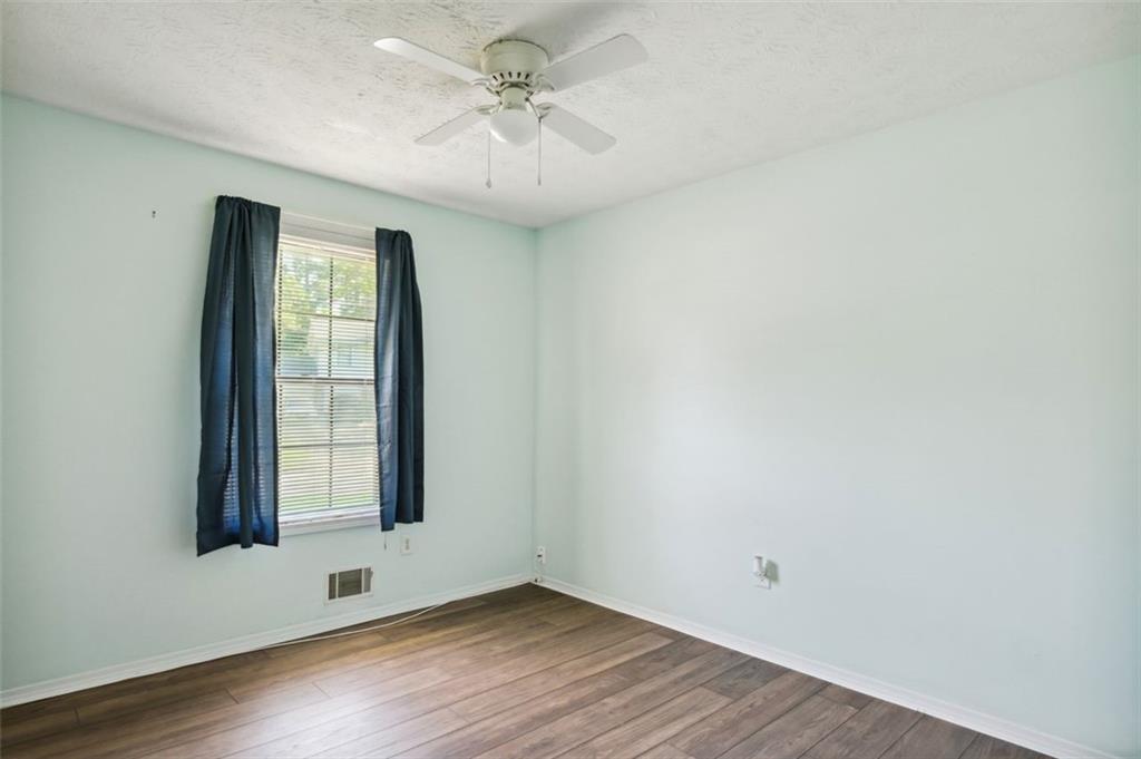 5602 SAINT THOMAS Drive