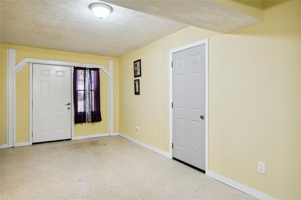 5602 SAINT THOMAS Drive