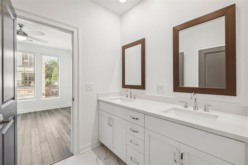 432 Burton Drive Unit 301