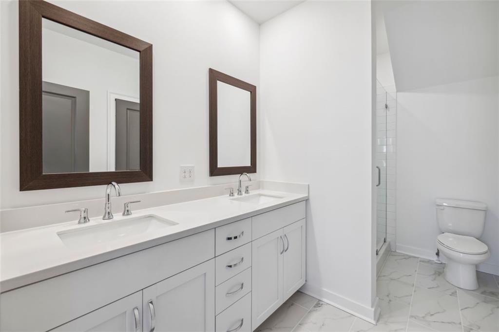 432 Burton Drive Unit 301